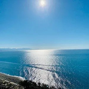 ¡magníficas Vistas Al Mar! Piscina Y Wifi Gratis Torremolinos